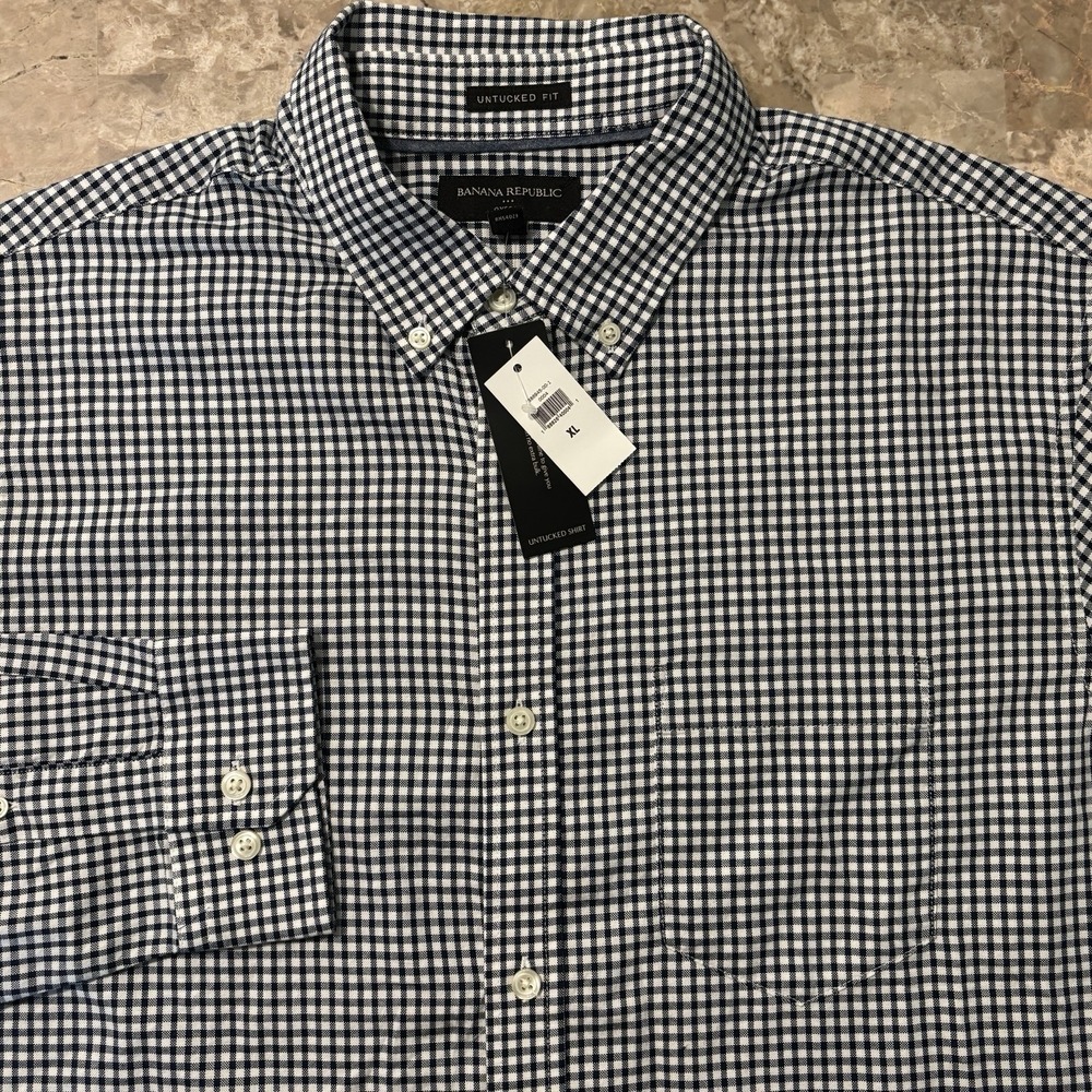 Banana Republic Shirt Mens XL Untucked Fit Black Oxford Long Sleeve OCBD NEW